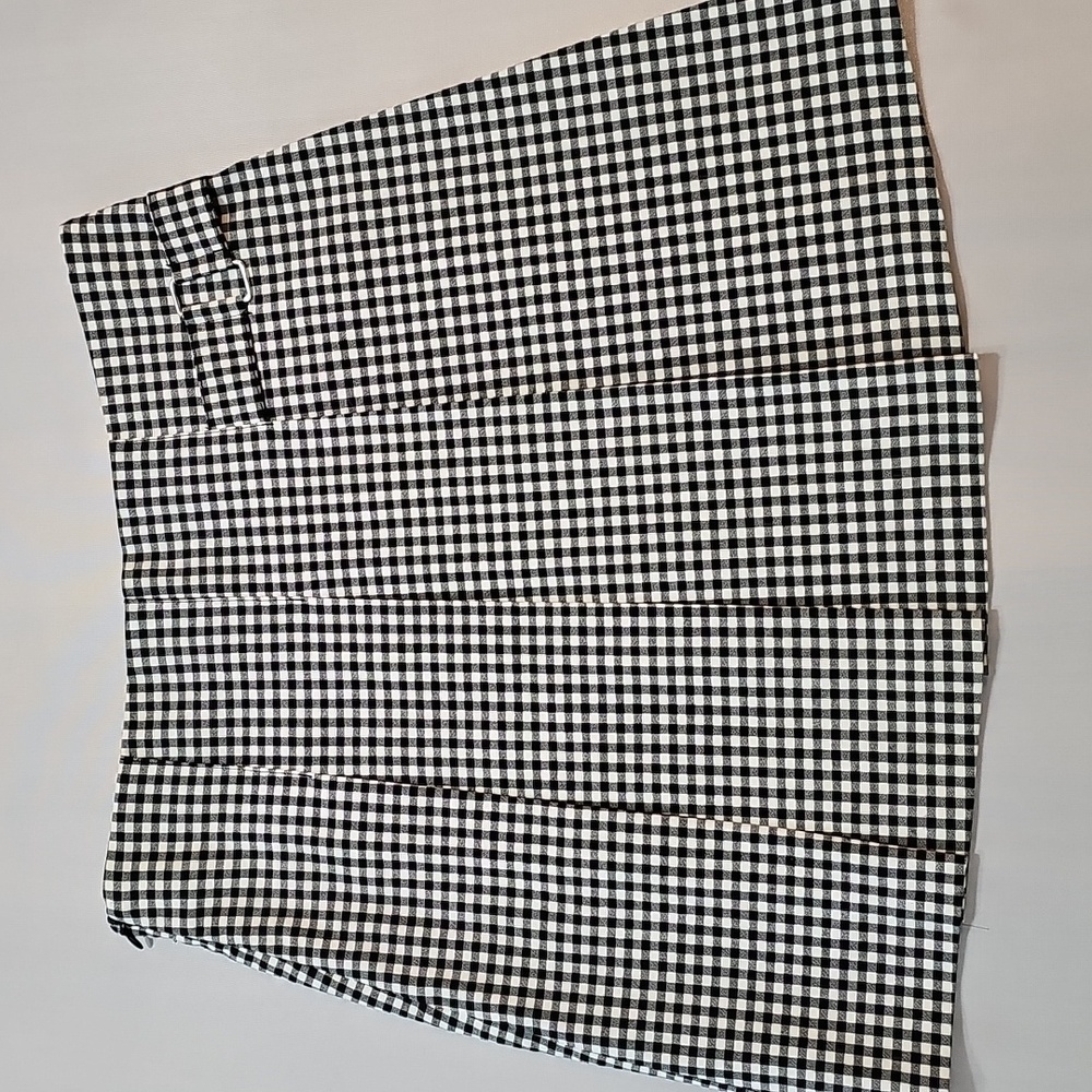 ZARA - Young Girl - Checkered Mini Skirt - Child Size 13-14 XL